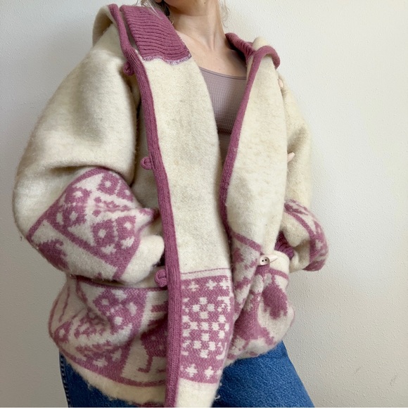 Vintage wool coat from Iceland - Picture 4 of 4